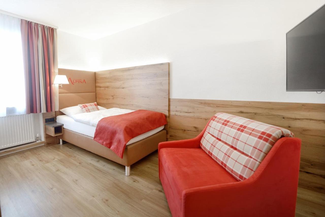 Hotel Alpina Superior Pettneu am Arlberg Bagian luar foto
