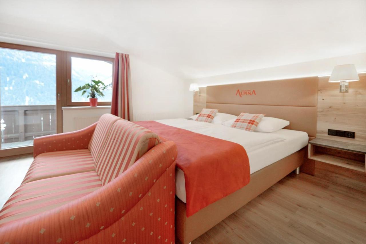 Hotel Alpina Superior Pettneu am Arlberg Bagian luar foto