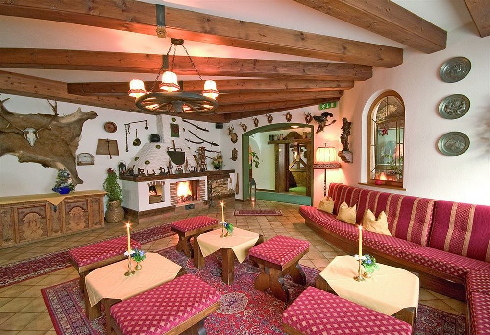 Hotel Alpina Superior Pettneu am Arlberg Bagian luar foto