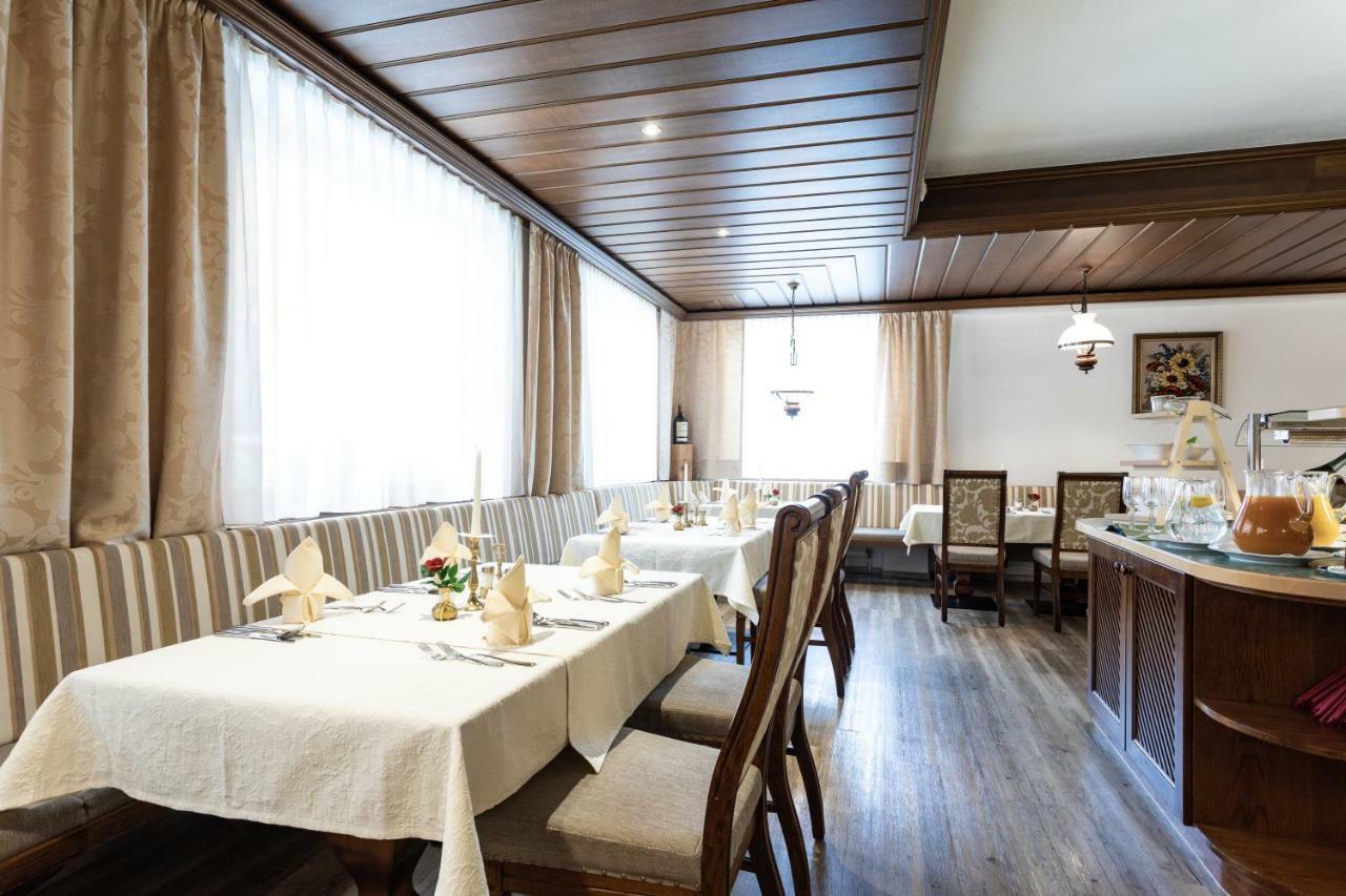 Hotel Alpina Superior Pettneu am Arlberg Bagian luar foto